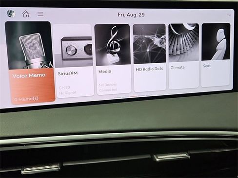 Used 2026 Genesis GV70 2.5T Select image 38