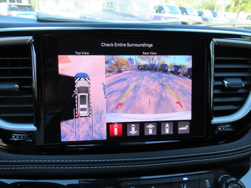 New 2026 Chrysler Pacifica Select FWD image 24