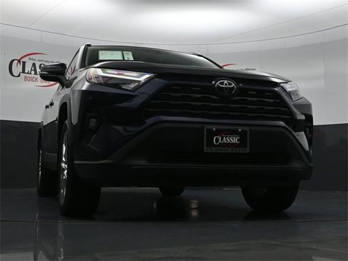 Used 2024 Toyota RAV4 XLE Premium image 28