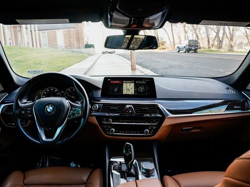 Used 2019 BMW 540i xDrive 540i xDrive w/ Convenience Package image 11