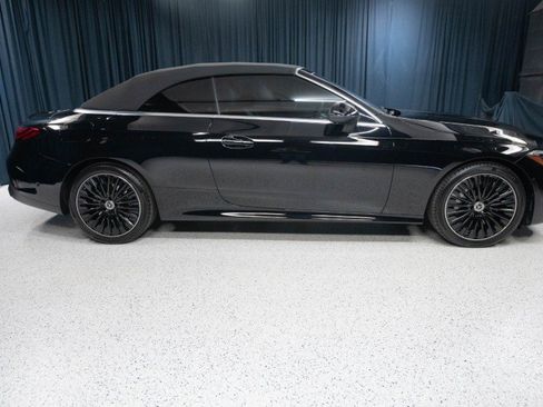 New 2026 Mercedes-Benz CLE 450 4MATIC Cabriolet image 4