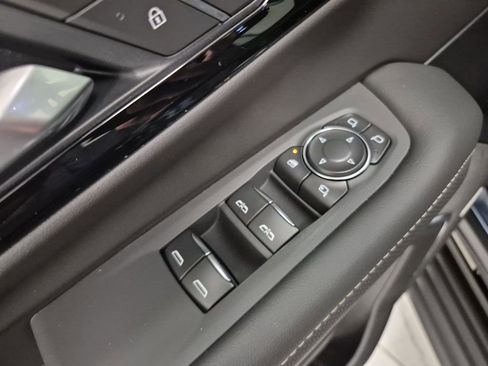 New 2026 Chevrolet Tahoe Premier image 24