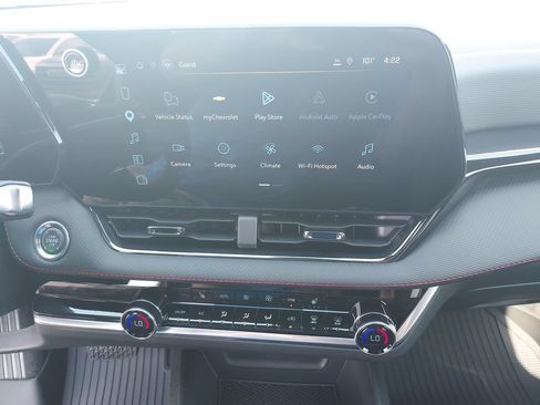New 2027 Chevrolet Equinox RS w/ LPO, Floor Liner Package AWD/4WD image 21
