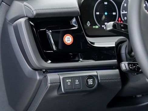 New 2025 Porsche Panamera 4 image 11