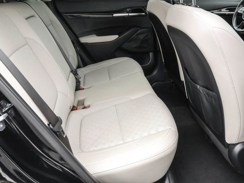 Used 2023 Kia Seltos EX image 32