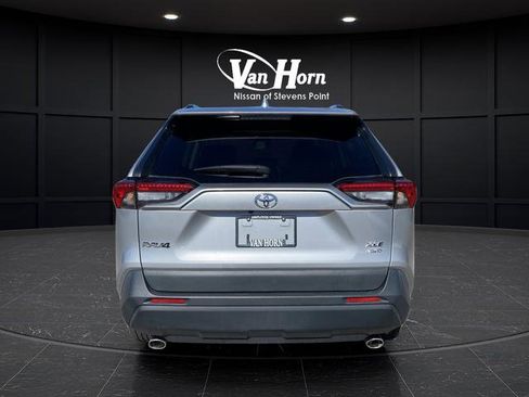 Used 2023 Toyota RAV4 XLE w/ Convenience Package image 6