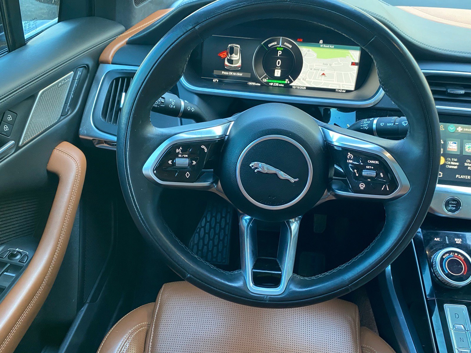 Used 2024 Jaguar I-PACE R-Dynamic HSE AWD/4WD image 5