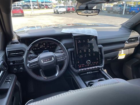 New 2025 GMC Yukon AT4 Ultimate image 13