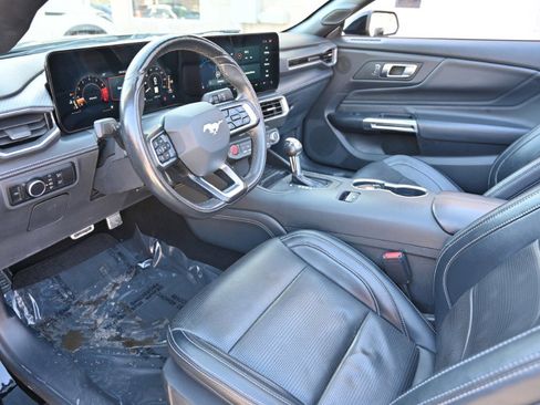 Used 2024 Ford Mustang Premium image 14