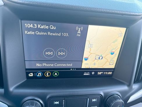 Used 2019 GMC Terrain SLT w/ Preferred Package FWD image 16