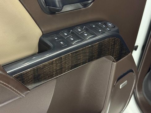 Used 2016 GMC Sierra 2500 Denali w/ Duramax Plus Package image 63