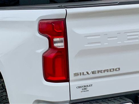 Used 2021 Chevrolet Silverado 1500 LTZ w/ LTZ Premium Package image 15