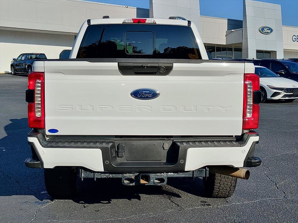 Certified 2023 Ford F250 XL w/ STX Appearance Package AWD/4WD image 5