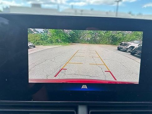 Used 2024 Chevrolet Trax ACTIV w/ Sunroof Package FWD image 22