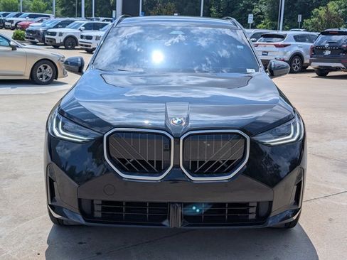 Used 2025 BMW X3 xDrive30i AWD/4WD image 3