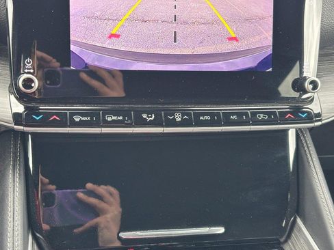 Used 2023 Jeep Wagoneer Series III w/ Preferred Equipment Group image 27