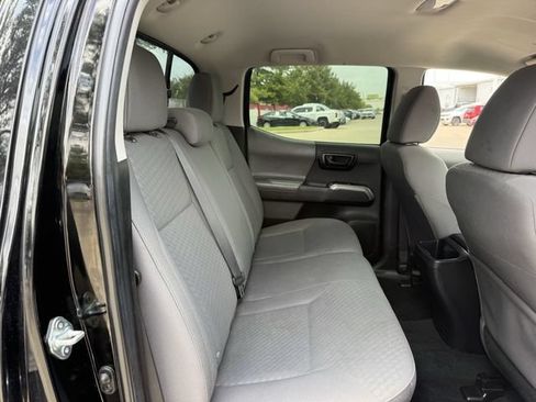 Used 2023 Toyota Tacoma SR5 w/ SR5 Appearance Package RWD image 29