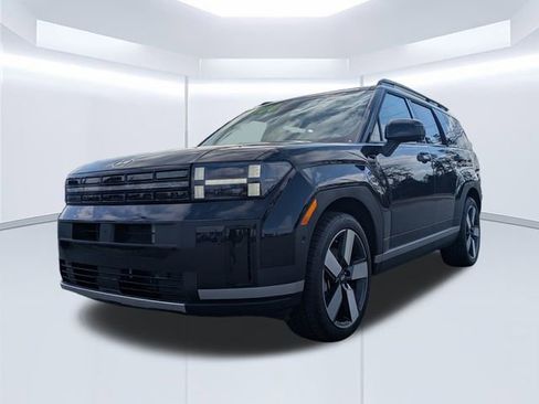 Used 2025 Hyundai Santa Fe Limited image 9