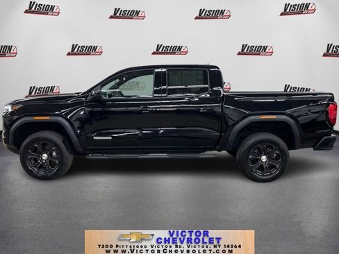 Used 2024 GMC Canyon Elevation w/ Elevation Premium Package image 8