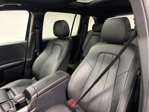 Used 2022 Mercedes-Benz GLB 250 image 27