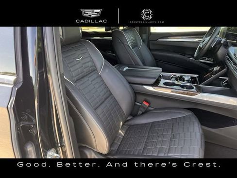 Used 2025 Cadillac Escalade ESV Sport Platinum AWD/4WD image 26