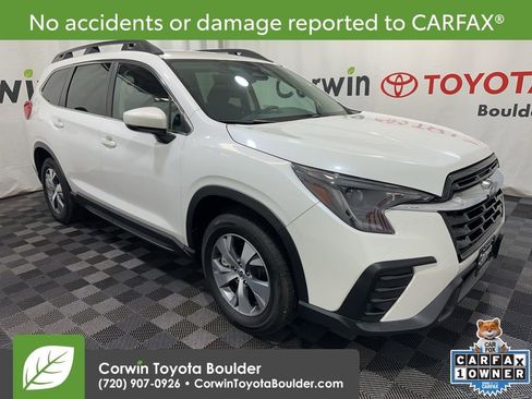 Used 2024 Subaru Ascent Premium w/ Convenience Package image 1