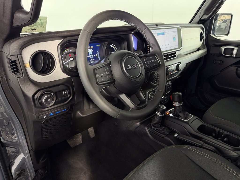 Used 2025 Jeep Wrangler Unlimited Sport S 4xe AWD/4WD image 12
