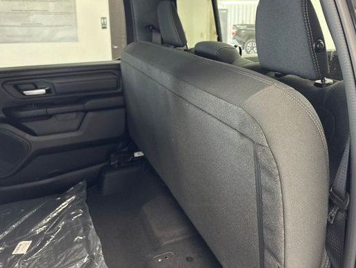 New 2026 RAM 1500 Express AWD/4WD image 21