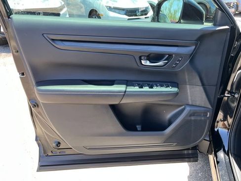 Used 2025 Honda CR-V Sport-L image 6