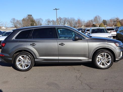 Used 2023 Audi Q7 3.0T Premium Plus image 4