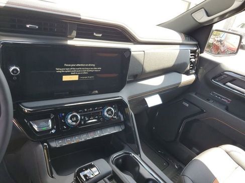 New 2026 GMC Sierra 1500 AT4 AWD/4WD image 28
