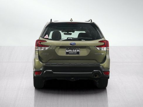 Used 2020 Subaru Forester Limited w/ Popular Package #3 AWD/4WD image 4