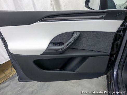 Used 2023 Tesla Model X Plaid AWD/4WD image 39