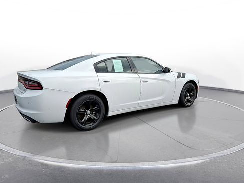 Used 2023 Dodge Charger SXT image 8
