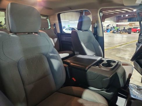 Used 2019 RAM 1500 Big Horn image 20