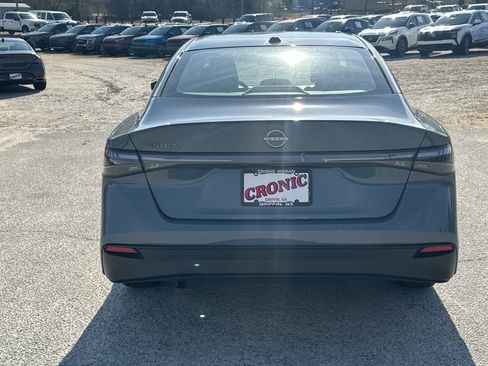 New 2026 Nissan Sentra SV w/ SV Convenience Package image 6