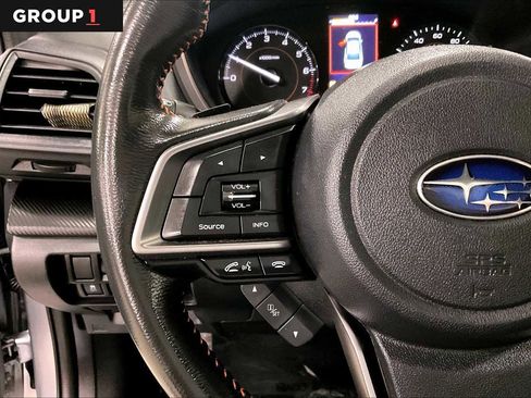 Used 2022 Subaru Crosstrek 2.0i Premium w/ Moonroof Package AWD/4WD image 23