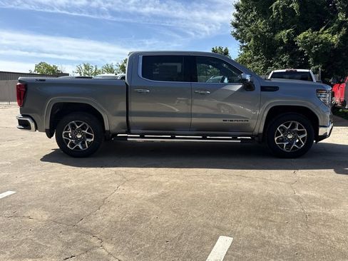 New 2026 GMC Sierra 1500 SLT w/ SLT Premium Plus Package AWD/4WD image 2