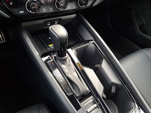 Used 2025 Honda Accord Sport image 18