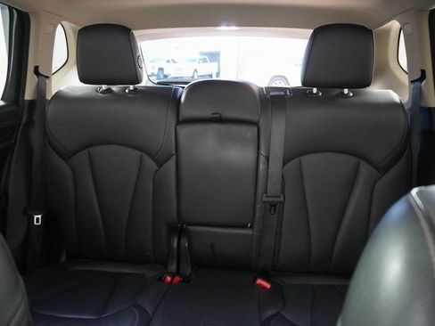 Used 2017 Buick Envision Essence image 31
