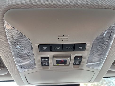 Used 2025 Toyota RAV4 XLE w/ Convenience Package image 21