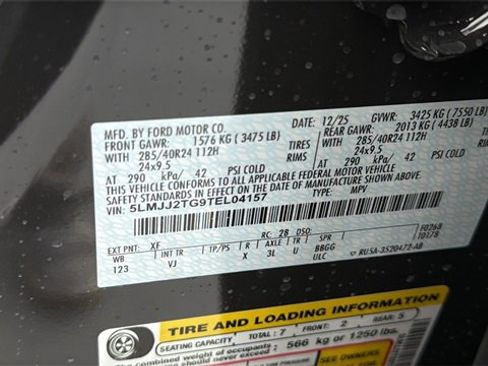 New 2026 Lincoln Navigator Black Label image 40