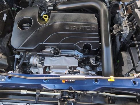 Certified 2023 Chevrolet Equinox LS image 28