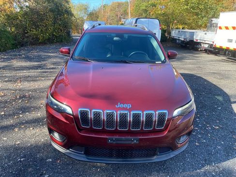 Used 2019 Jeep Cherokee Latitude Plus w/ Cold Weather Group image 3