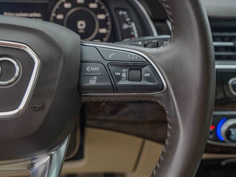 Used 2019 Audi Q7 3.0T Premium Plus w/ Premium Plus Package image 12