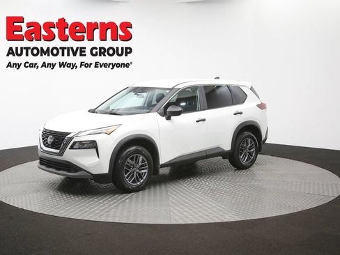 Used 2023 Nissan Rogue S AWD/4WD image 57