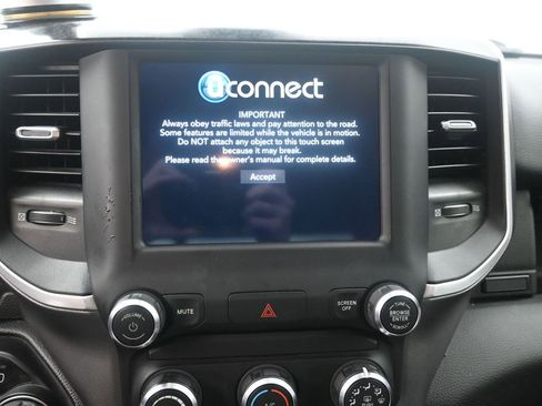 Used 2020 RAM 1500 Big Horn image 10