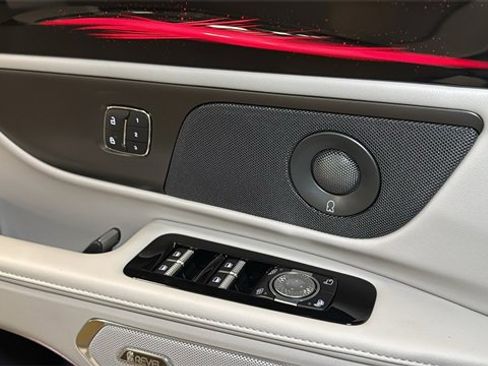 New 2026 Lincoln Nautilus Reserve image 35