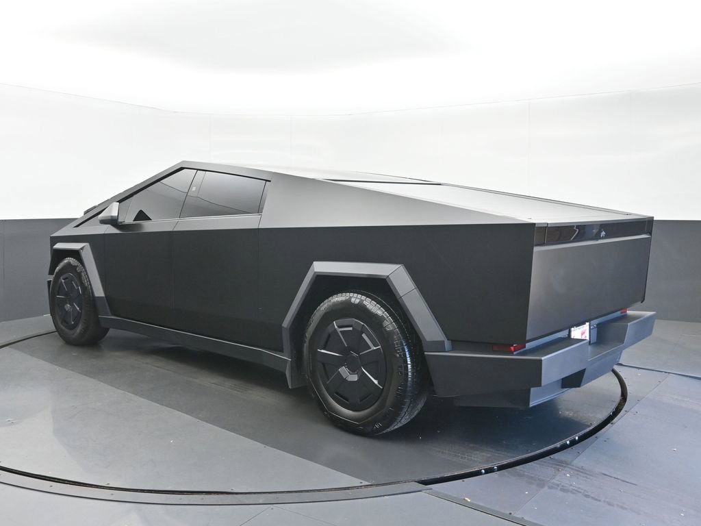 Used 2025 Tesla Cybertruck AWD Crew Cab image 5