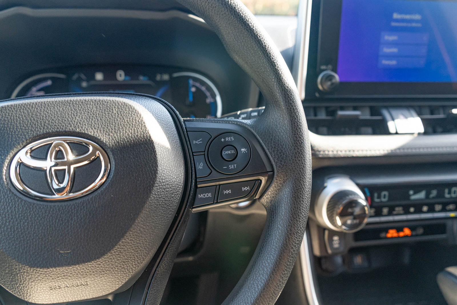 Certified 2025 Toyota RAV4 XLE AWD/4WD image 26